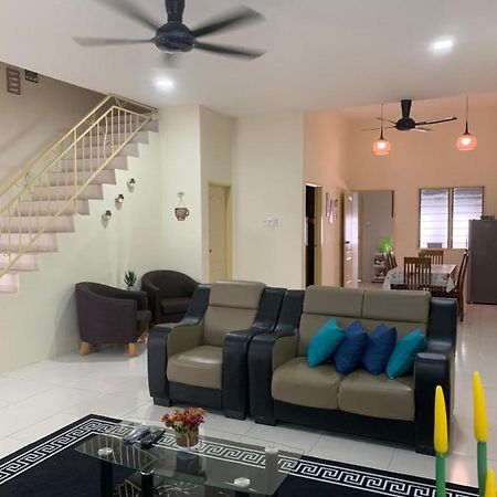 Zillqayyim Homestay Seri Iskandar Εξωτερικό φωτογραφία